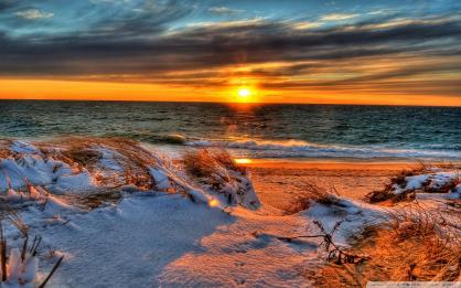 snowy-beach-in-sunset-wallpaper-531b4ca0a32c5