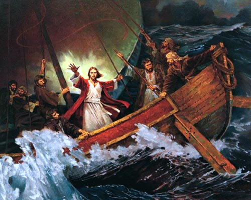 Resultado de imagen de imagenes de jesus cuando calmo la tormenta el mar